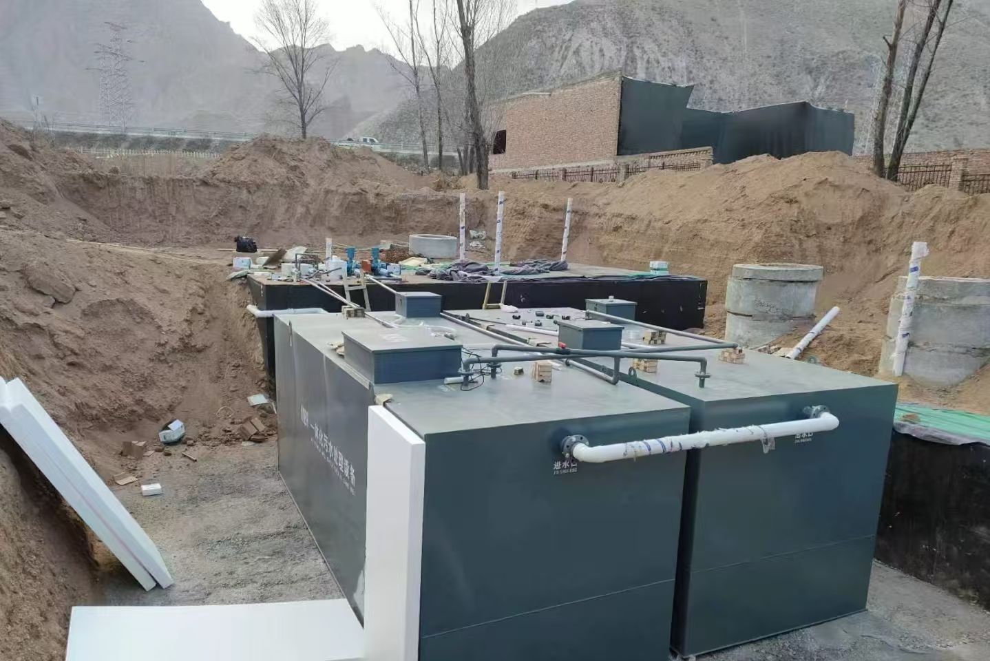 平湖一体化污水处理设备